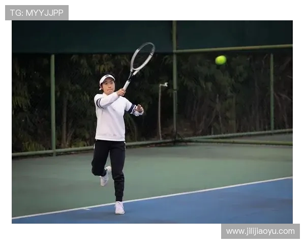 以网球为纽带探索运动精神与健康生活的完美融合之道