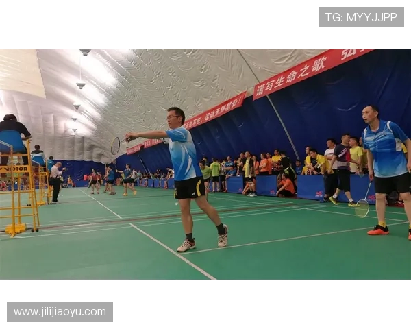 西安羽毛球队迎接挑战赛转型之路的探索与成长