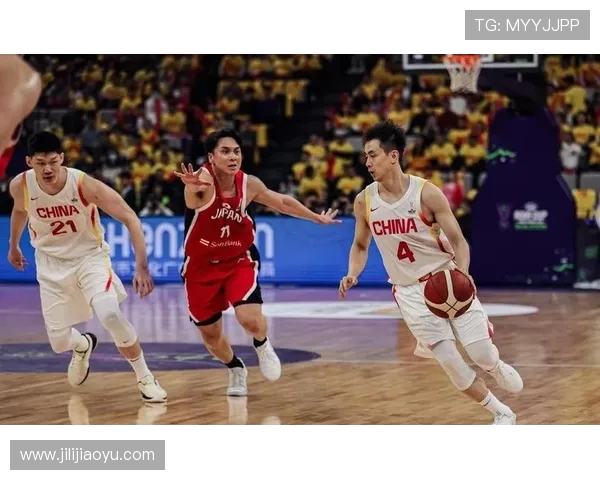 中国男篮对决西班牙队B组激战即将上演球迷期待精彩表现